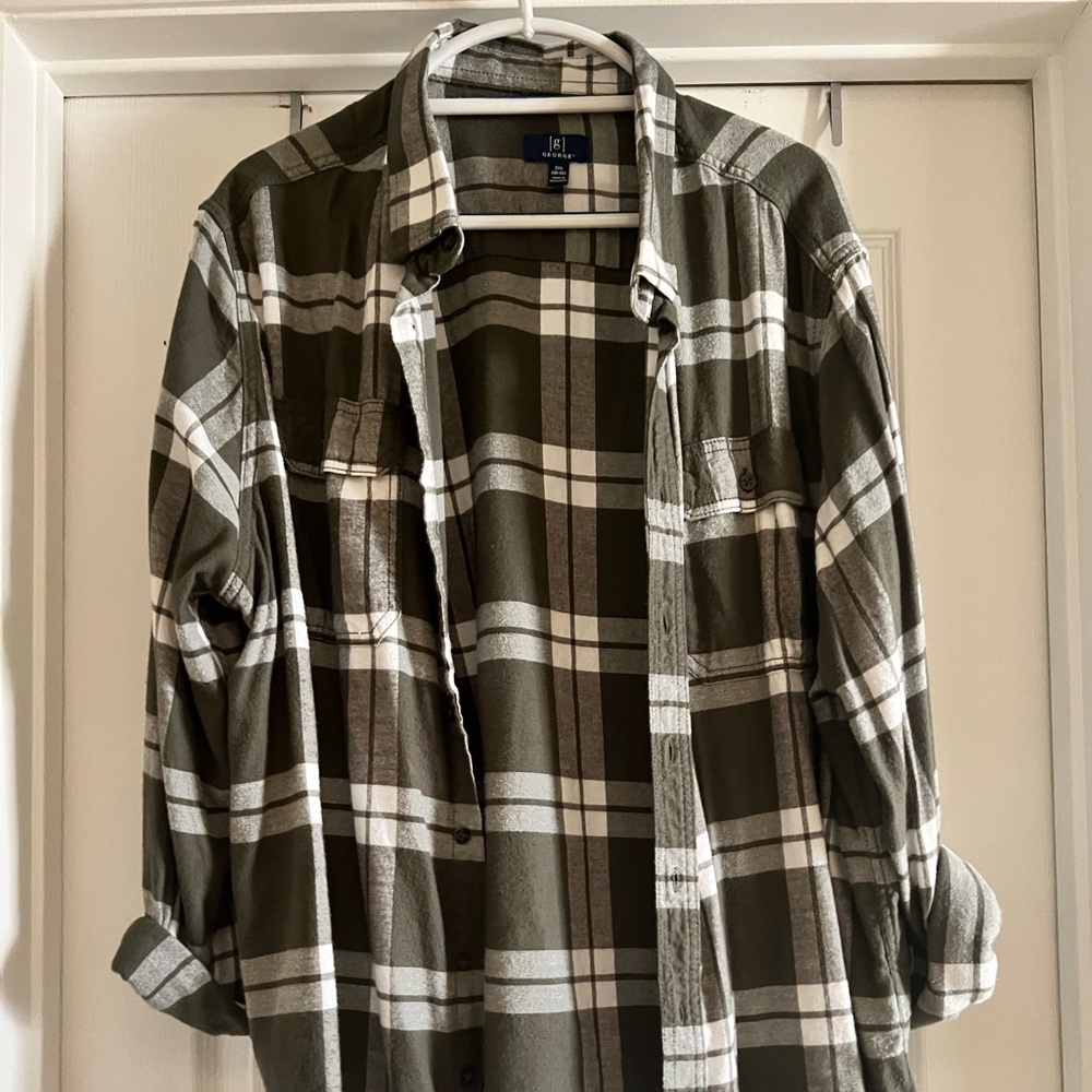 Oversized lightweight flannel